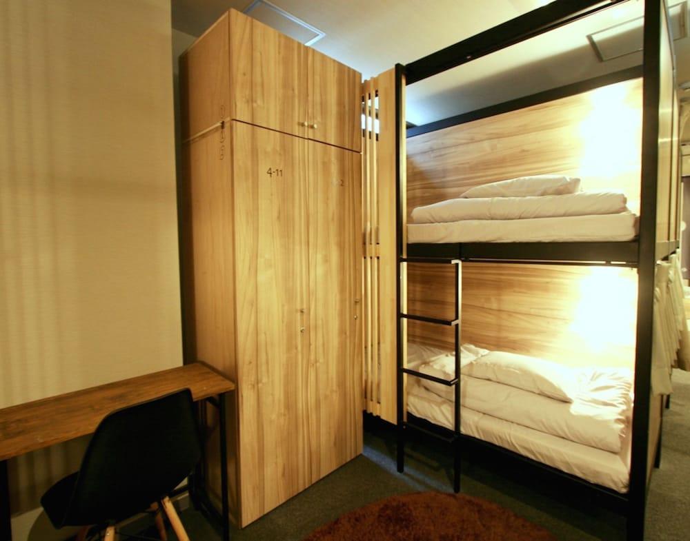 Qoo Hotel *